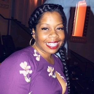 Meet your Posher, Shyra